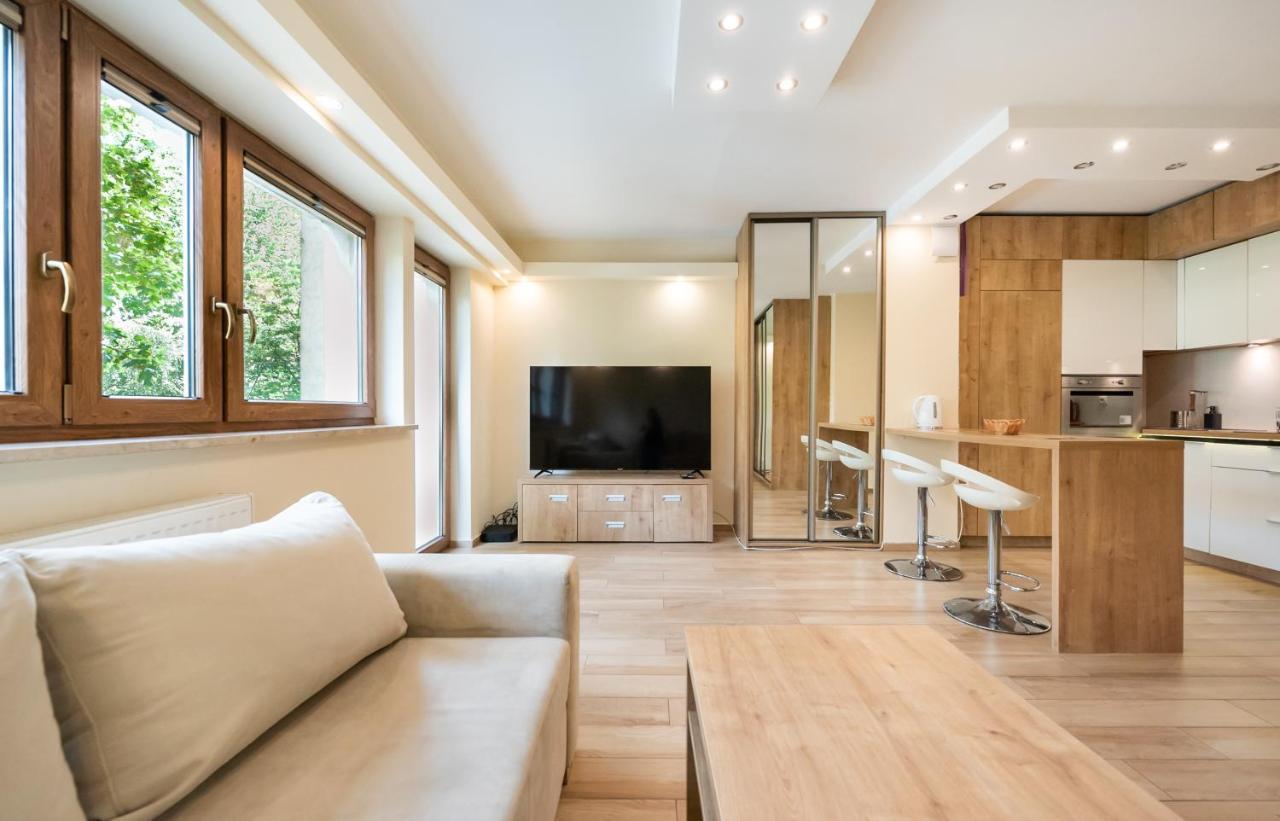Mokotow Orzycka Beige Studio Warsaw Exterior photo